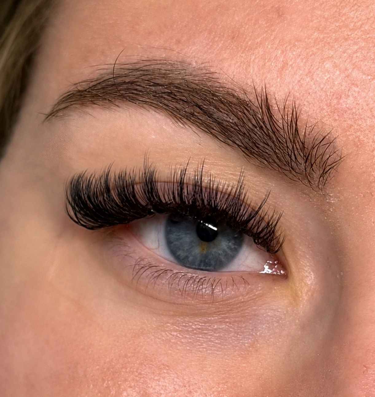 Lashes Behandlung